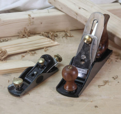 FAITHFULL - Lot Composé D'un Rabot N°4 Et D'un Rabot 60 1/2 -Scheppach Soldes Magasin FAITHFULL Lot compose d un rabot N 4 et d un rabot 6