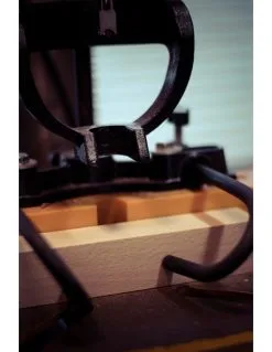 HOLZPROFI - KTPM Kit De Transformation Perceuse à Colonne En Mortaiseuse à Bédane Carré -Scheppach Soldes Magasin HOLZPROFI KTPM Kit de transformation 1