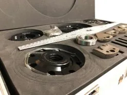 LE RAVAGEUR - Coffret Toupilleur L'Incontournable Alésage 30 - Hauteur 50 - Portes-Outils - Fraise à Rainer Ext. - Fers 17 LE RAVAGEUR - Coffret Toupilleur L'Incontournable Alésage 30 - Hauteur 50 - Portes-Outils - Fraise à Rainer Ext. - Fers -Scheppach Soldes Magasin LE RAVAGEUR Coffret Toupilleur L Incontournable Alesage 6