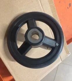 LEMAN - Volant De Réglage En Plastique De La Contre-pointe Pour TAB085 -Scheppach Soldes Magasin LEMAN Volant de reglage en plastique de la contre pointe 2